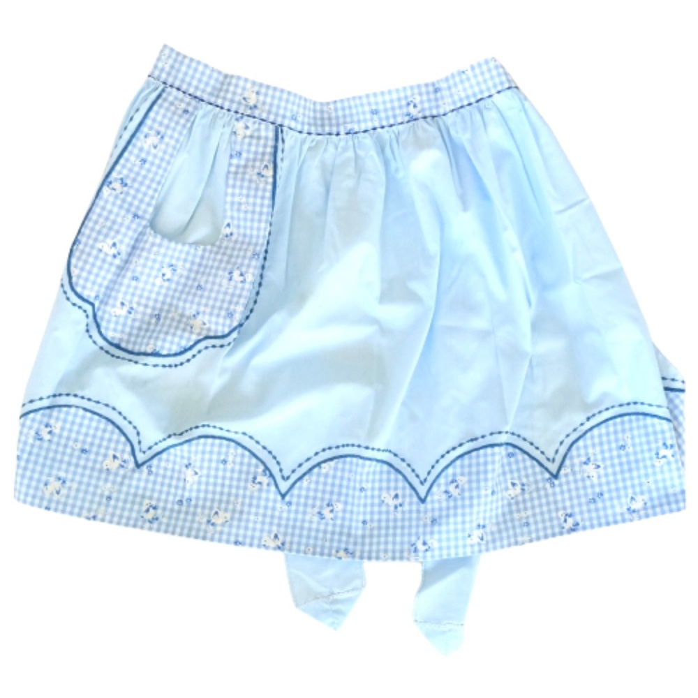 VINTAGE 1950s~HANDMADE KITCHEN APRON~BLUE GINGHAM & WHITE CHICKS~RETRO STYLE